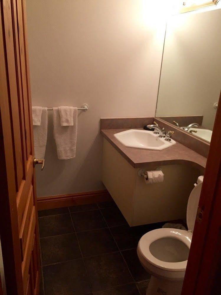 Terrace Suites Callander 外观 照片