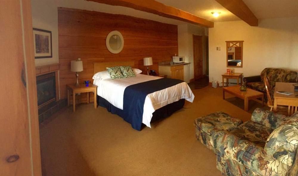 Terrace Suites Callander 外观 照片